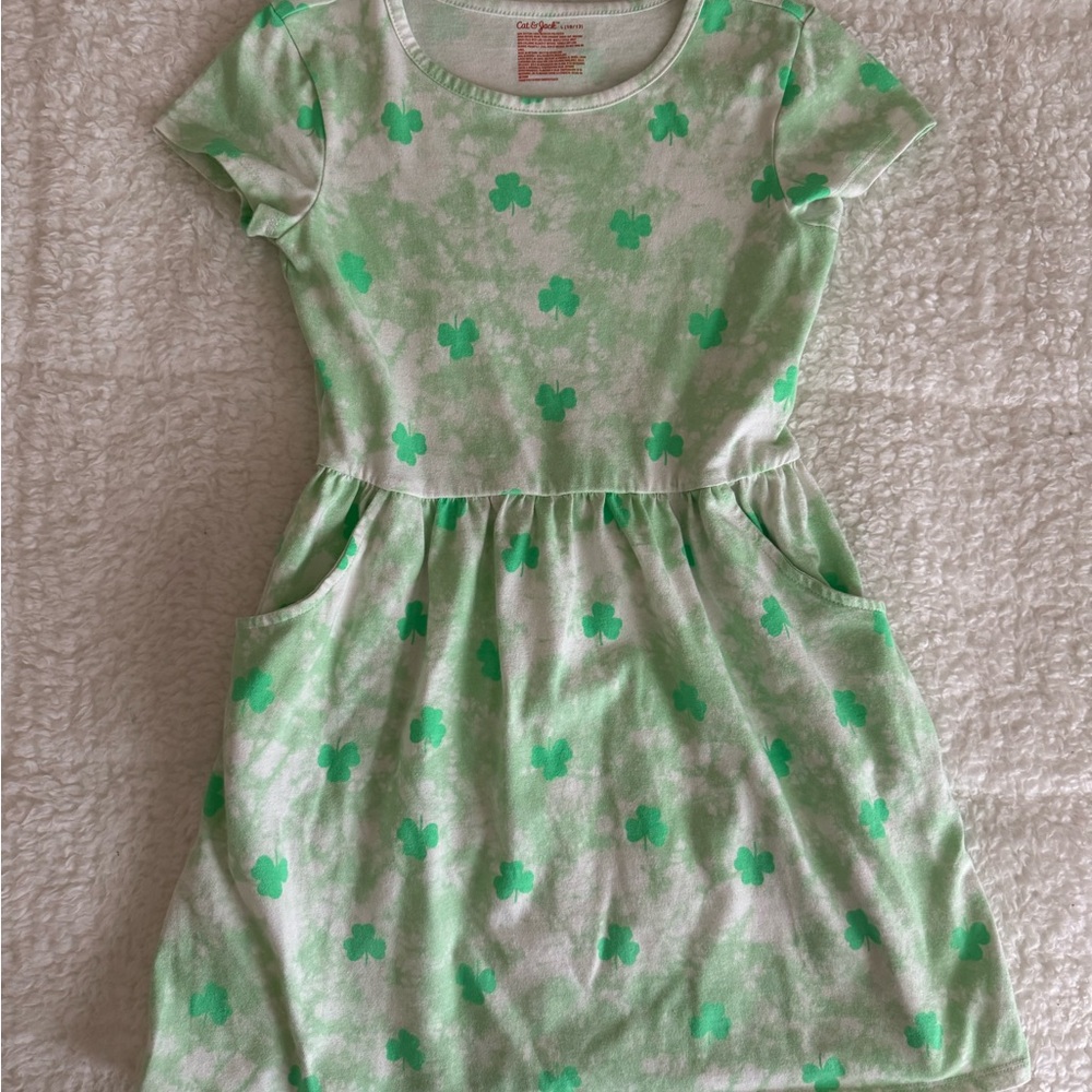 Cat & Jack girls shamrock dress